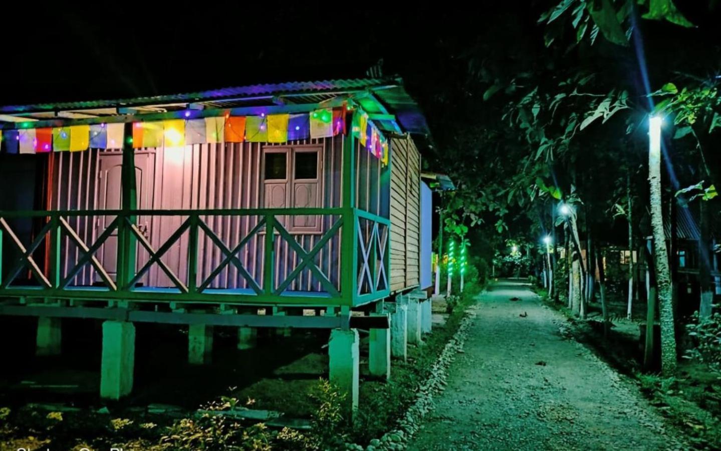 Leo Jungle Retreat By Stayapart , Jaldapara Madari Hat Luaran gambar